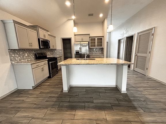 2nd image of 1037 Indigo Sky St