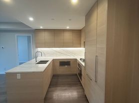 305 Morrissey Rd, Pt Moody, BC