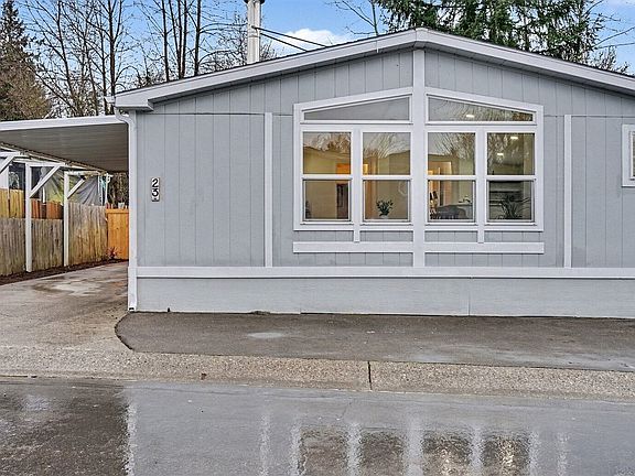 2nd image of 704 87th Avenue NE #23