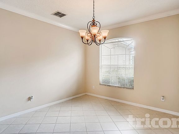 4th image of 797 Rantoul Ln