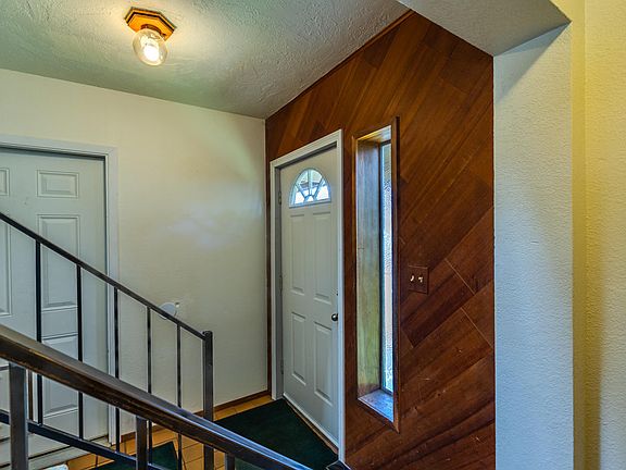 5th image of 3319 Dolbeer St
