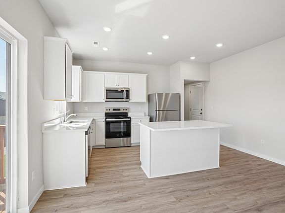 Your chef-ready kitchen awaits!