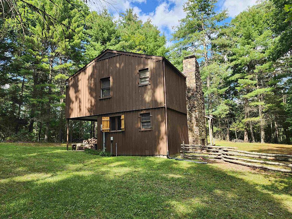 1st image of 1242 Cowpasture River Rd S