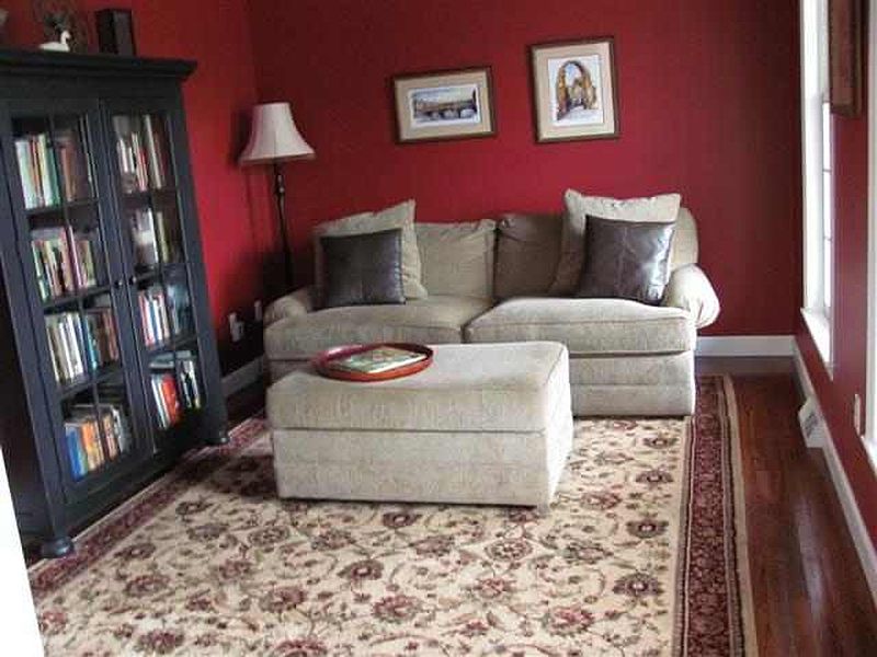 2nd image of 12 WYNGATE Road