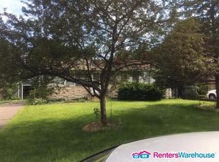 8115 32nd Pl N, Crystal, MN 55427