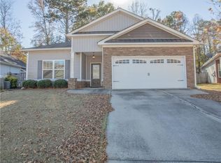 123 Autumn Glen Dr, Carrollton, GA 30117