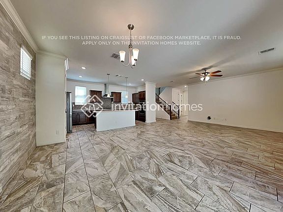 4th image of 16234 W La Ventilla Way