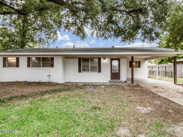 132 Brockton Dr, Carencro, LA 70520