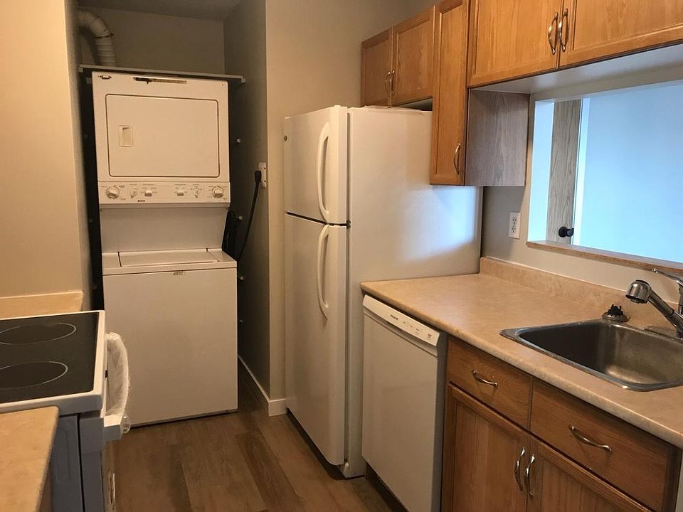 2nd image of 905 110th St #9917