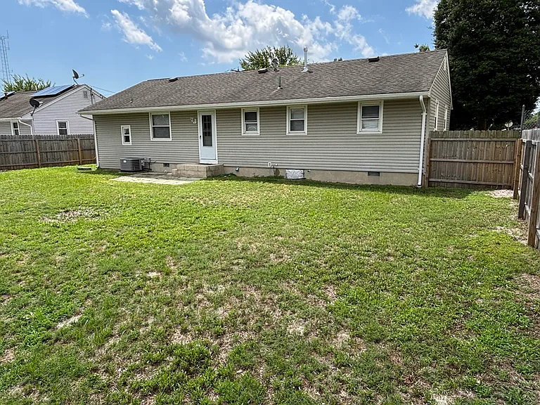 2245 Edgar Rd — Photo 18