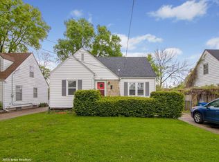 921 Caulder Ave, Des Moines, IA 50315