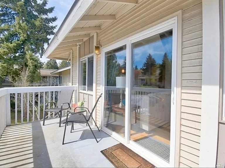 17204 NE 45th St #60 — Photo 23