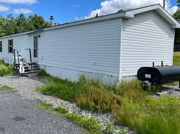 420 Canaan Road, Skowhegan, ME 04976