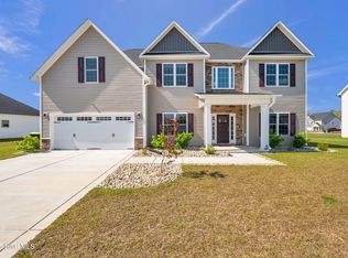 135 Skidaway Ln, Rocky Point, NC 28457