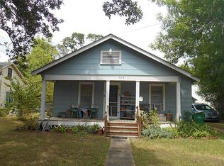 616 Avenue A St, El Campo, TX 77437