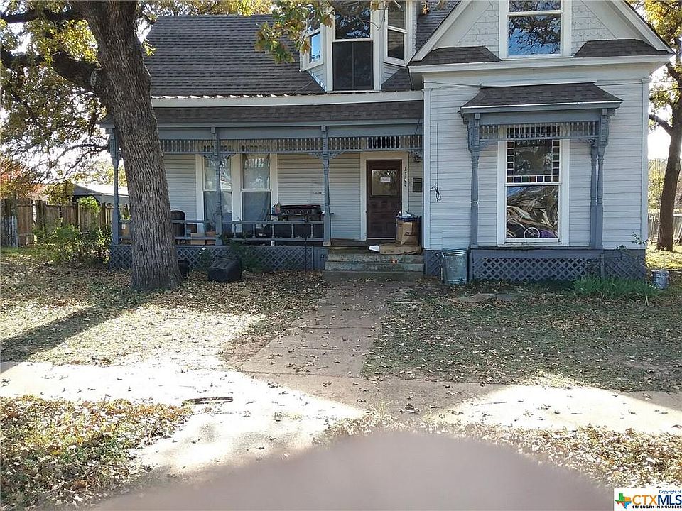 1304 Waco St, Gatesville, TX 76528 Zillow