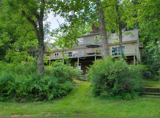 14735 Hillbrook Ln N, Chagrin Falls, OH 44022