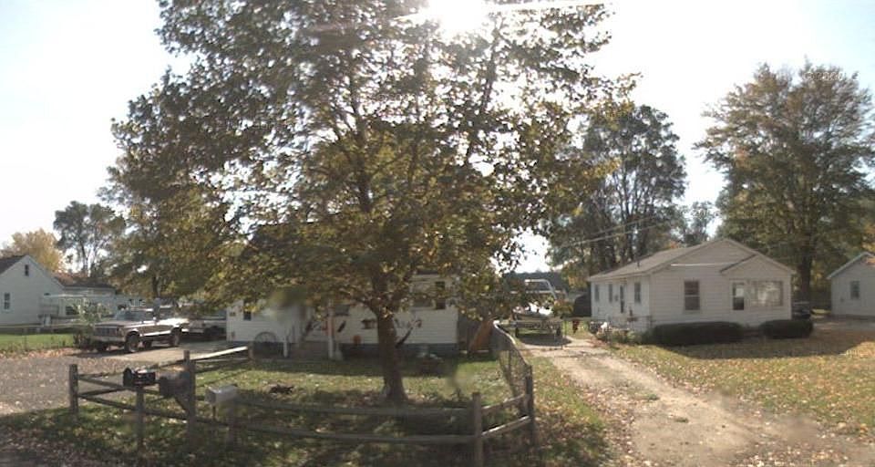 1st image of 117 Peony St SW