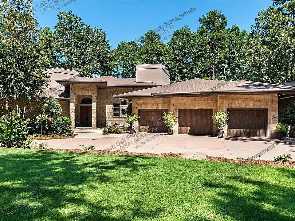 214 Shipmaster Dr