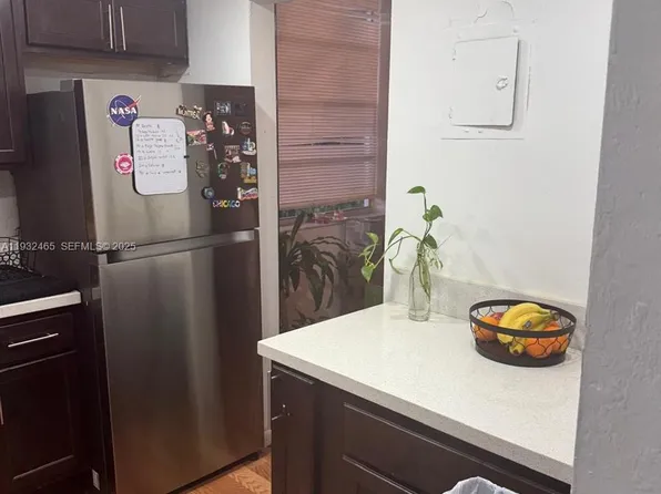 2175 NE 170th St, North Miami Beach, FL