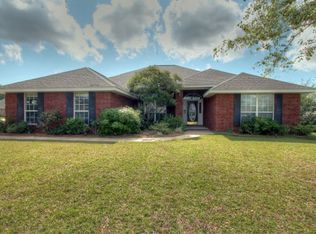 101 Sage Ln, Fairhope, AL 36532
