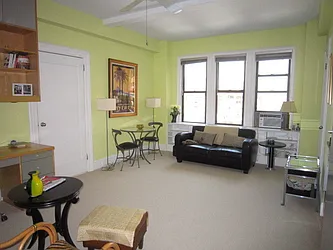 Rented by Apartments by Us