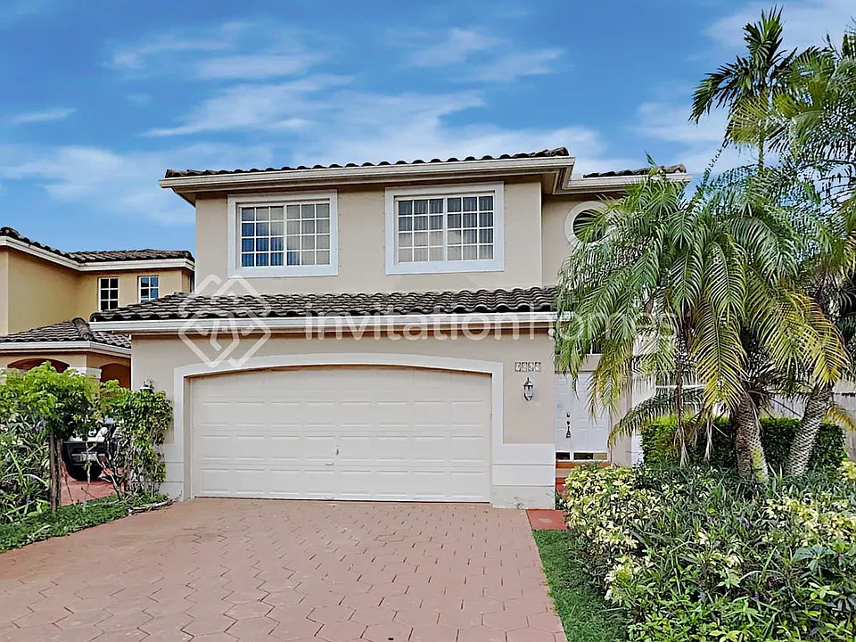 9069 SW 157th Ct