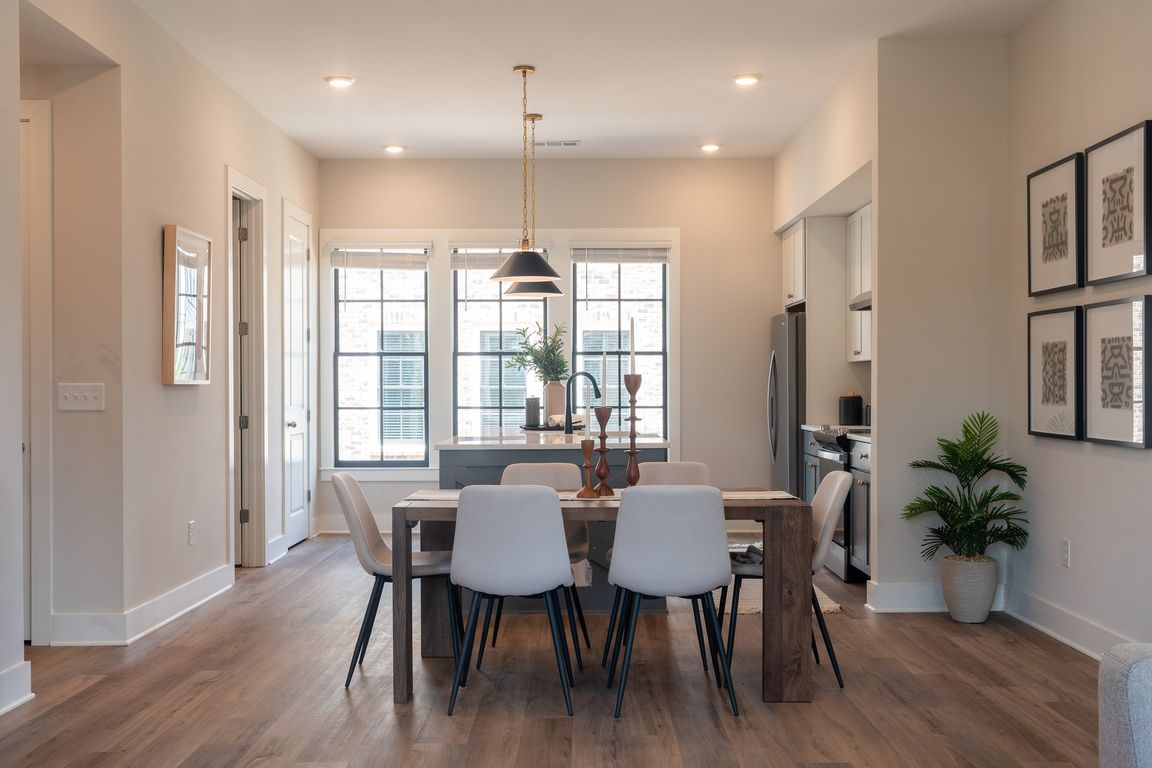 801 North Central