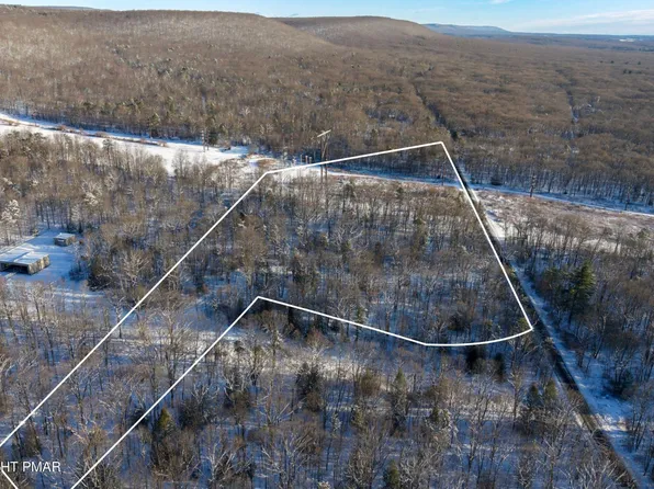 9 Forest St, Lehighton, PA 18235