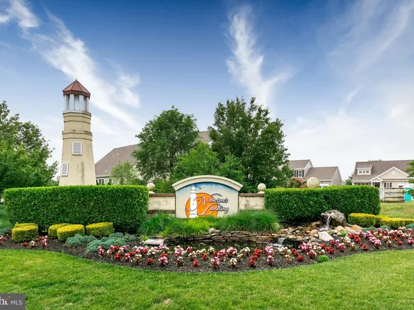 9 McCay Way, Delanco, NJ 08075