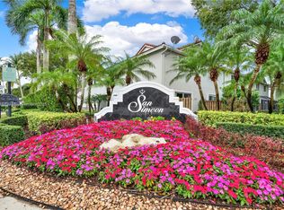 3752 San Simeon Cir, Weston, FL 33331