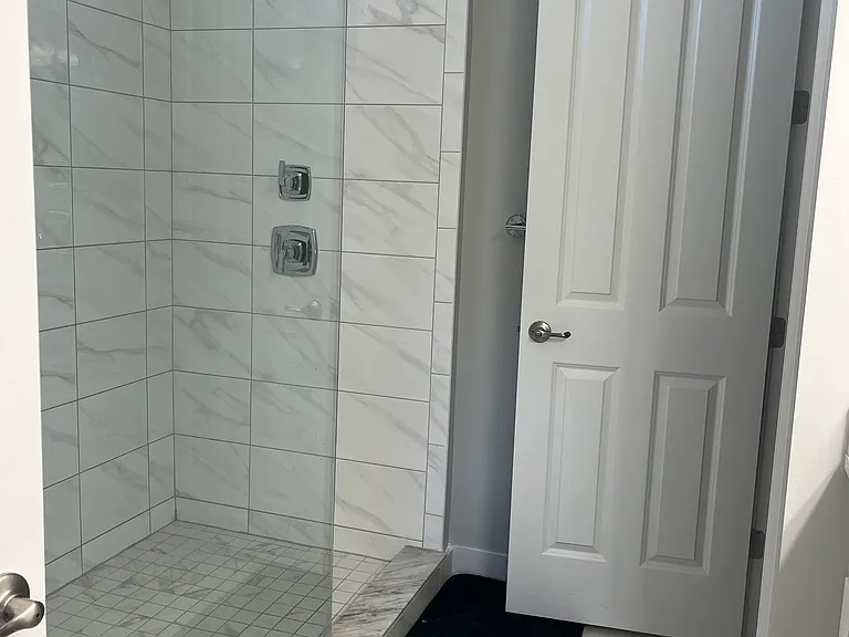 601 Windward Cir N — Photo 24