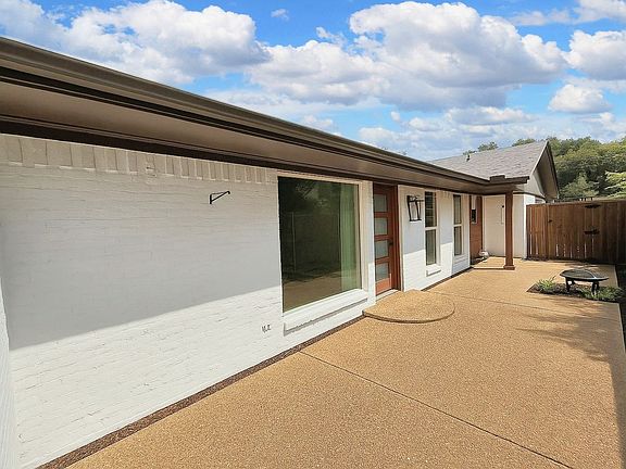 3rd image of 2646 Heatherwood Dr