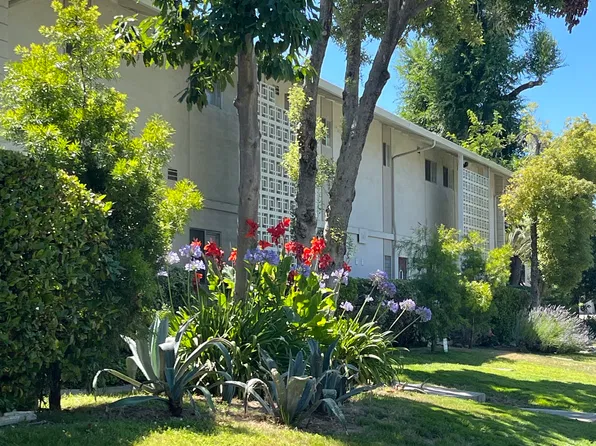 105 Oak Rim Ct APT 11, Los Gatos, CA 95032