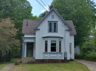 43 Highland St, Ashland, NH 03217