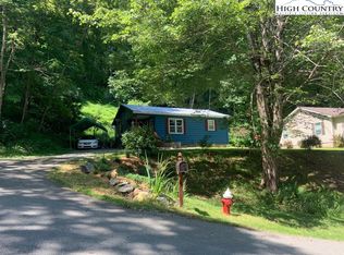 318 Owens Dr, Boone, NC 28607