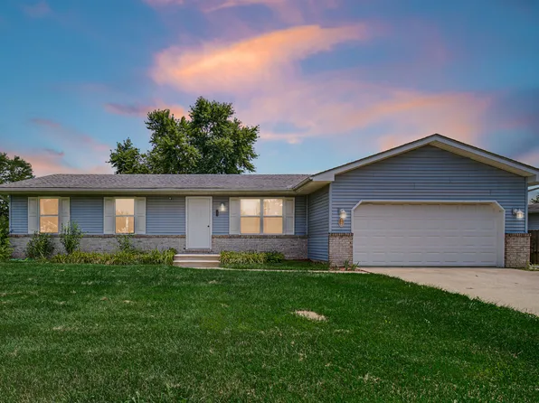 342 Woodbridge Dr, Lowell, IN 46356