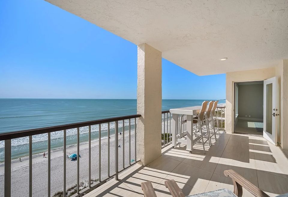 1st image of 4401 Gulf Of Mexico Dr Unit 807