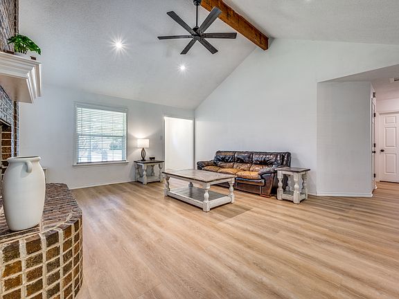 5th image of 1507 Oxford Ct