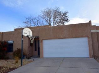 6940 Black Pine Pl NE, Albuquerque, NM 87109