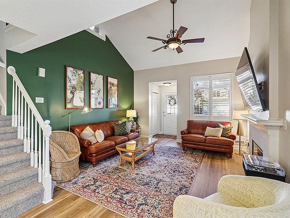 3rd image of 811 Burr Oaks Dr Unit 1106