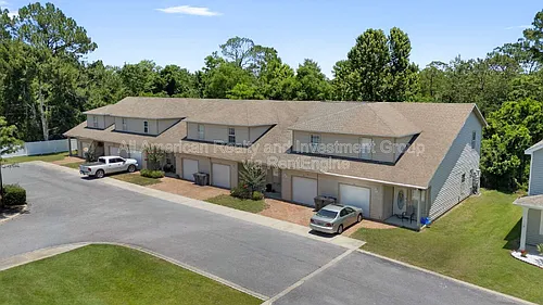 42 Avery Dr Photo 1