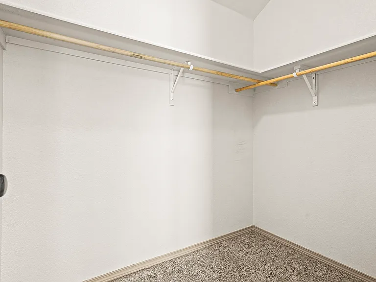 walk in wardrobe