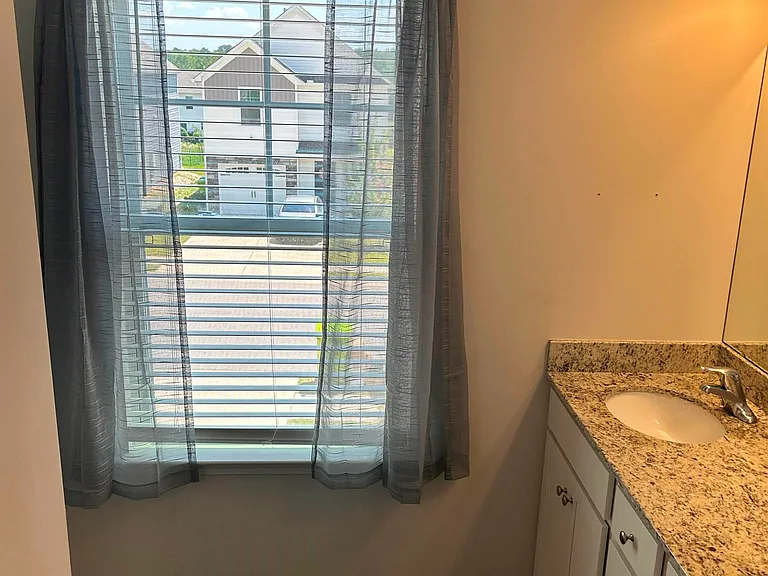 1071 Crescent Moon Loop — Photo 24