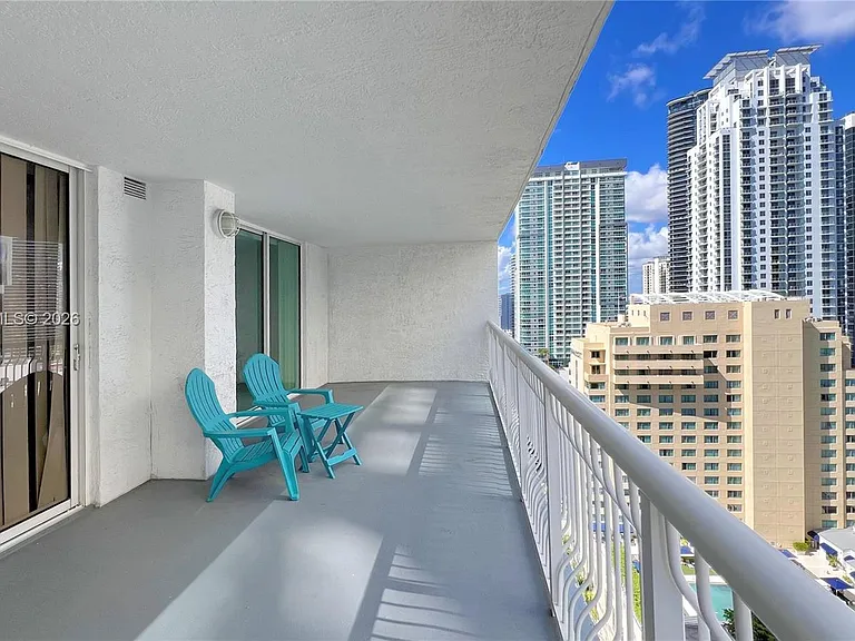 1200 Brickell Bay Dr #2814 — Photo 11