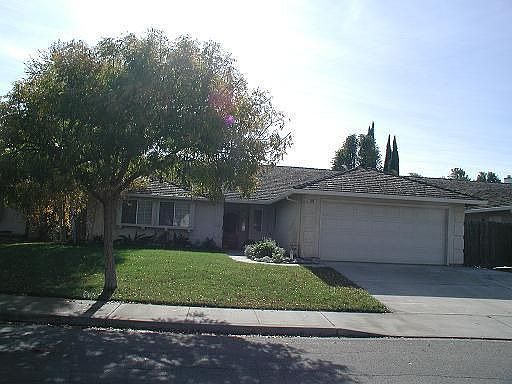 1st image of 608 Kinshire Way