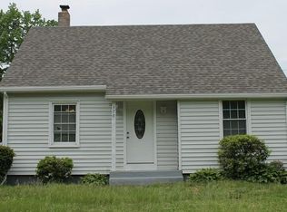 170 Montcalm St, Chicopee, MA 01020