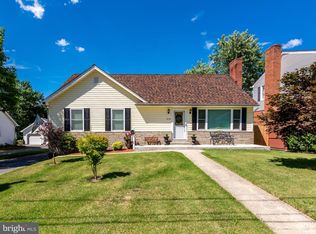 414 Joyce Dr SW, Glen Burnie, MD 21061
