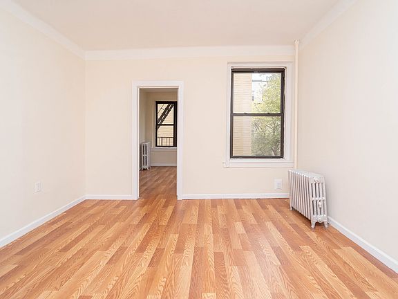 5th image of 24-05 28th St #2R