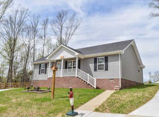 1035 Smiley Troutt Rd, Bethpage, TN 37022